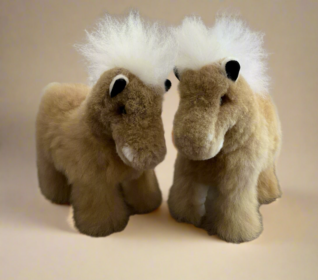 Kusi Friends Horse - Baby Alpaca Fur Animals