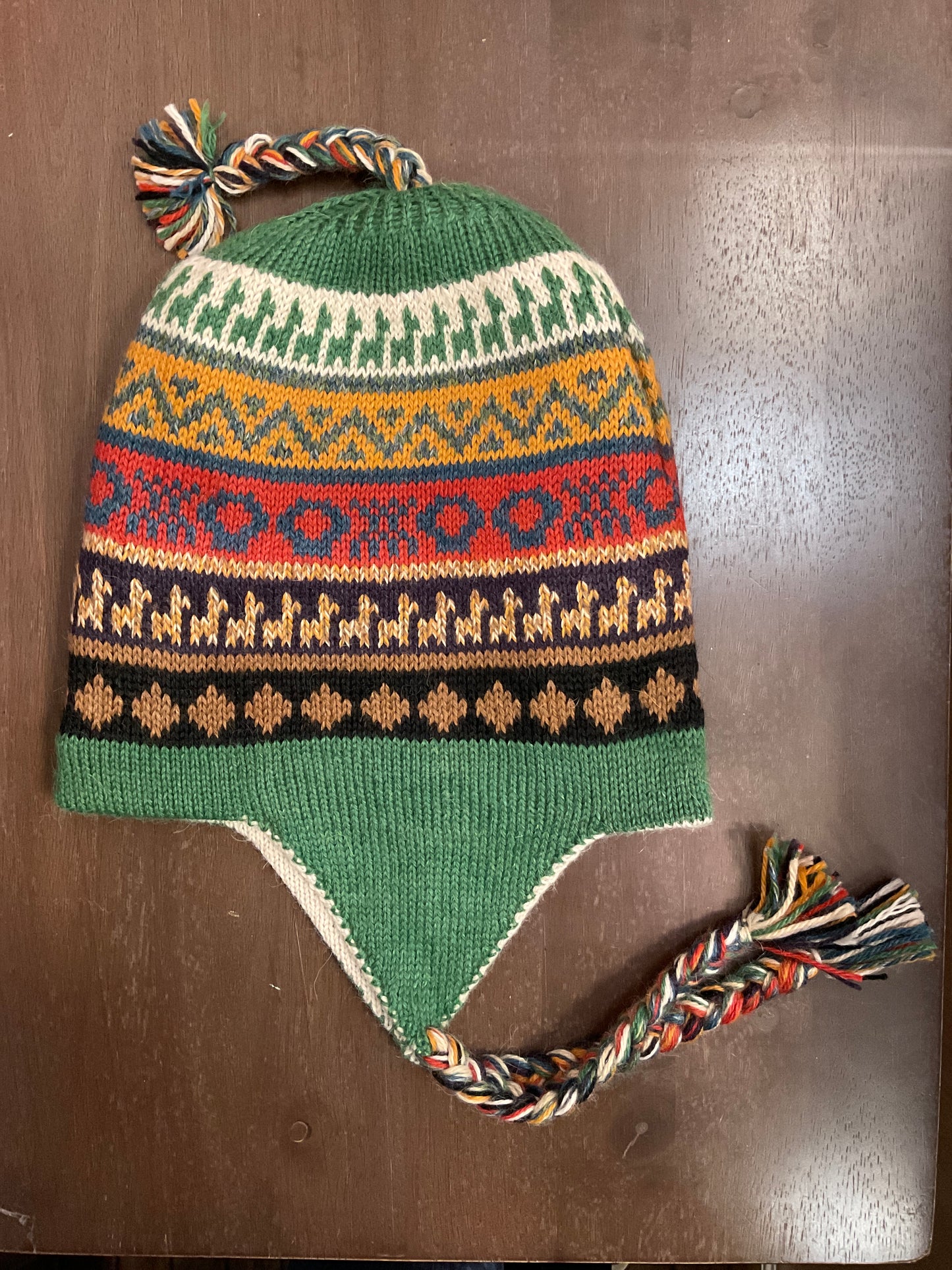 Chullo de alpaca bebé