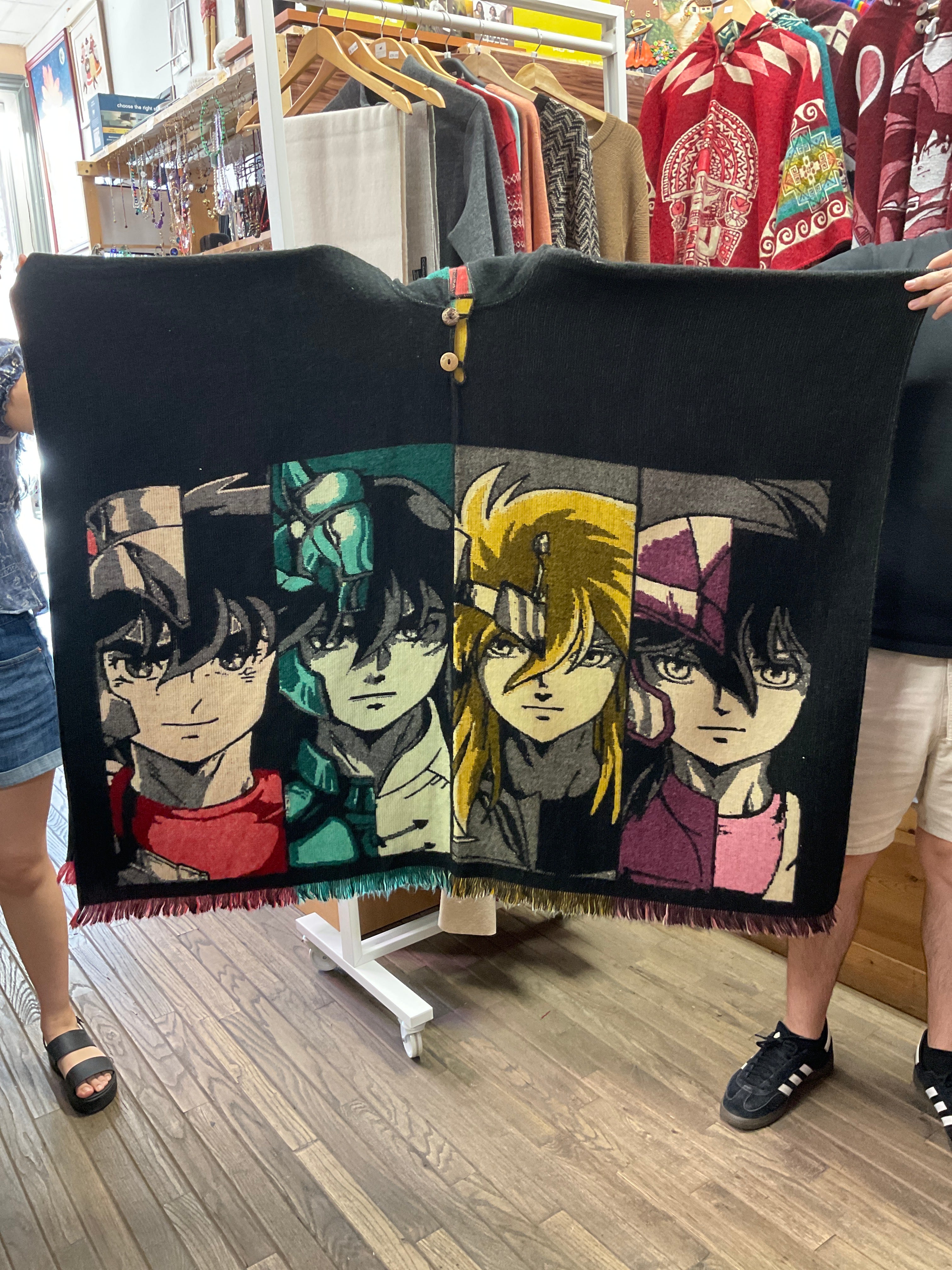Alpaca Wool Poncho with Hood - Saint Seiya: Knights of the Zodiac