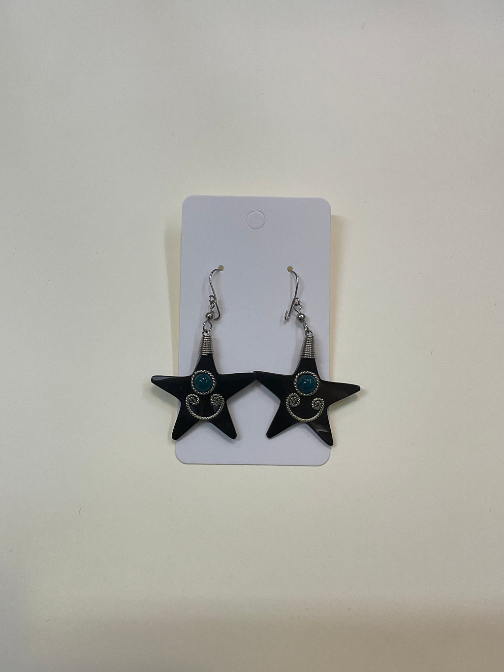 Horn Natural Color -Shapes and Turquoise