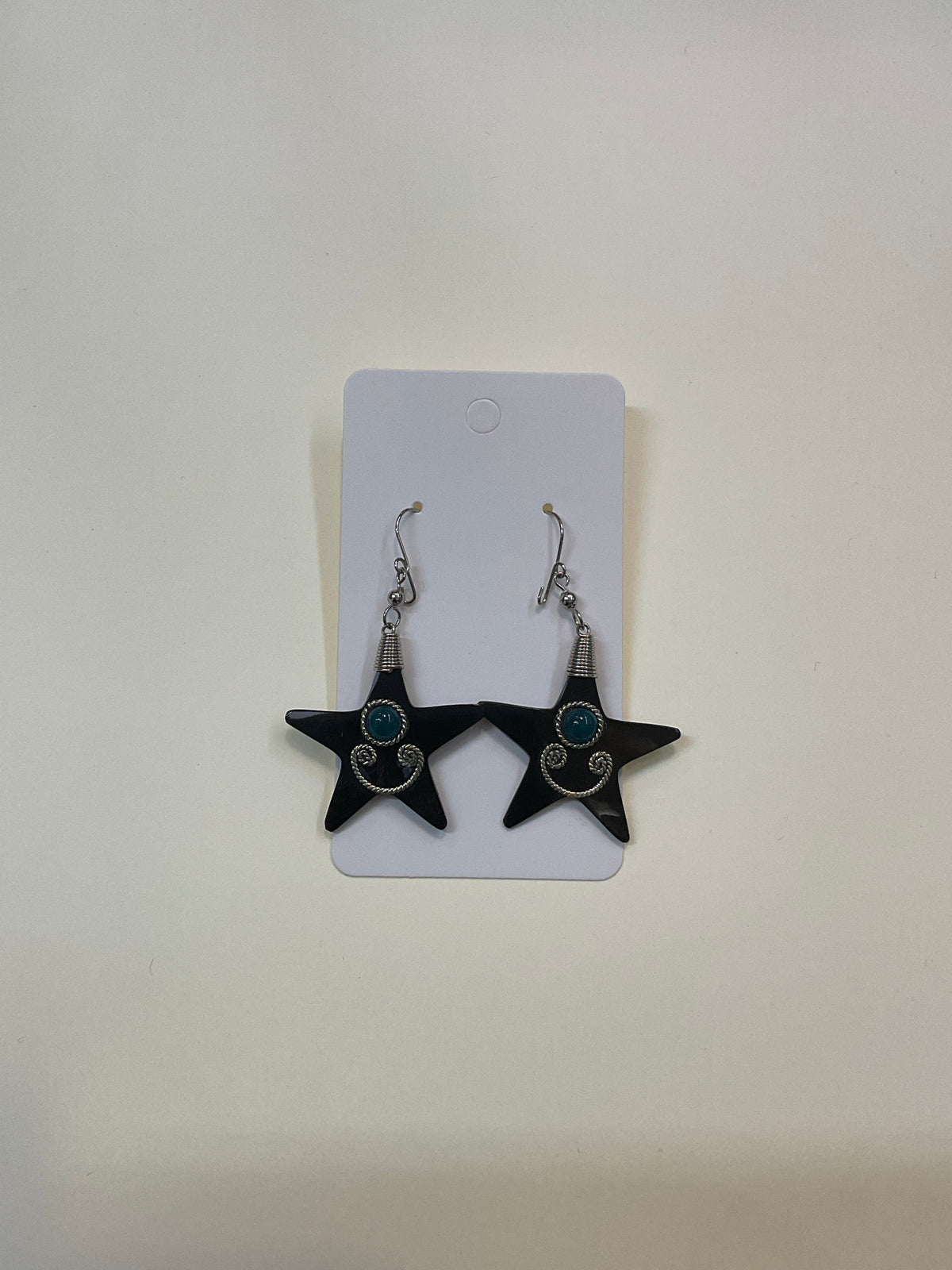 Horn Natural Color -Shapes and Turquoise
