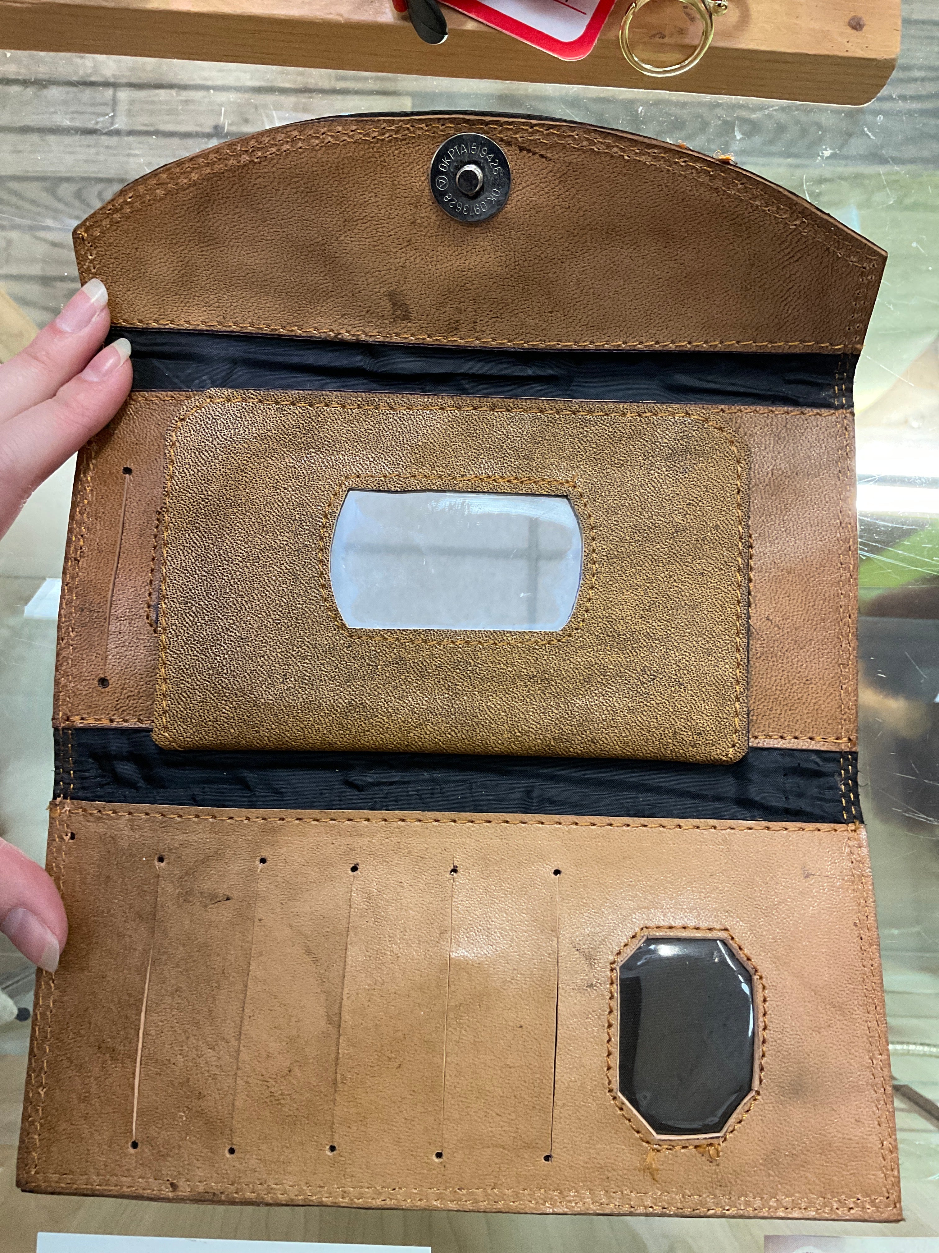 Cartera de piel para mujer