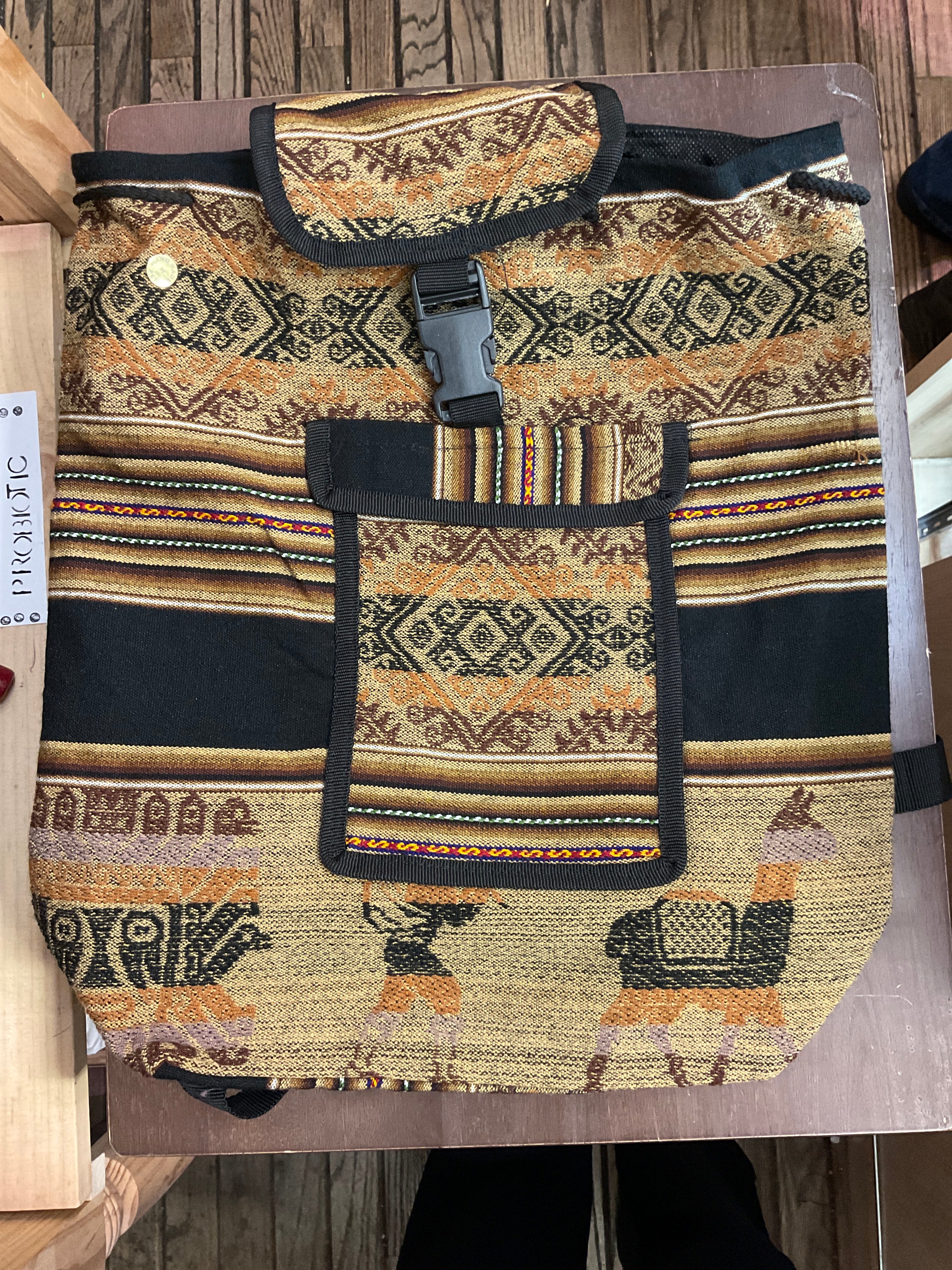 Mochila de tela de manta peruana