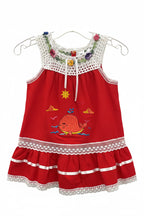 Vestido infantil bordado a mano