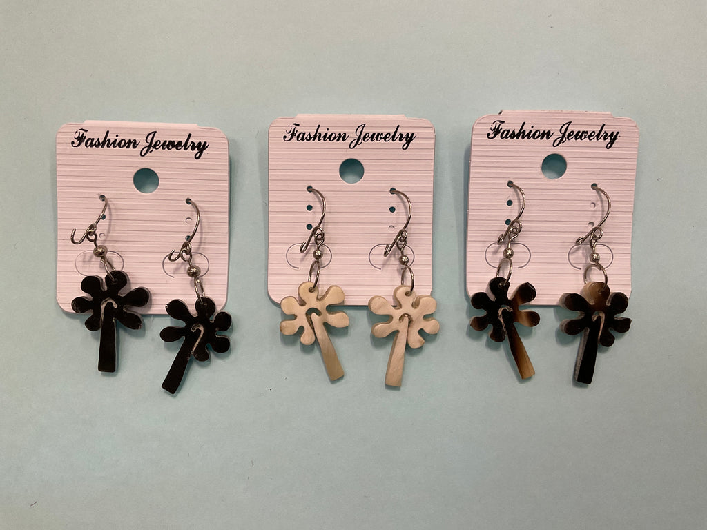 Horn Nazca Design Earrings