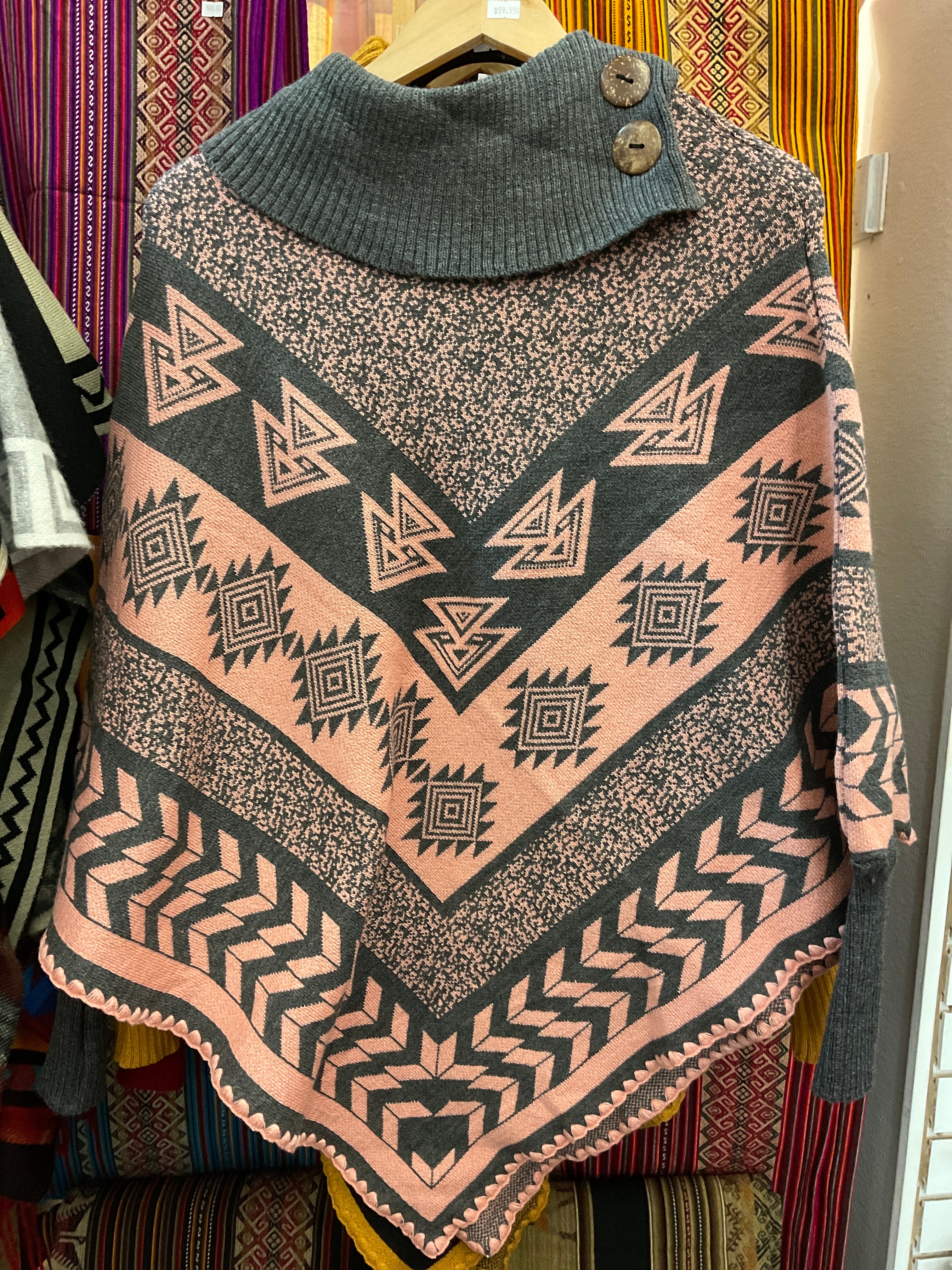 Poncho con mangas para mujer
