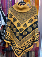 Poncho con mangas para mujer