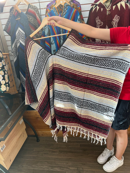 Poncho estilo mexicano