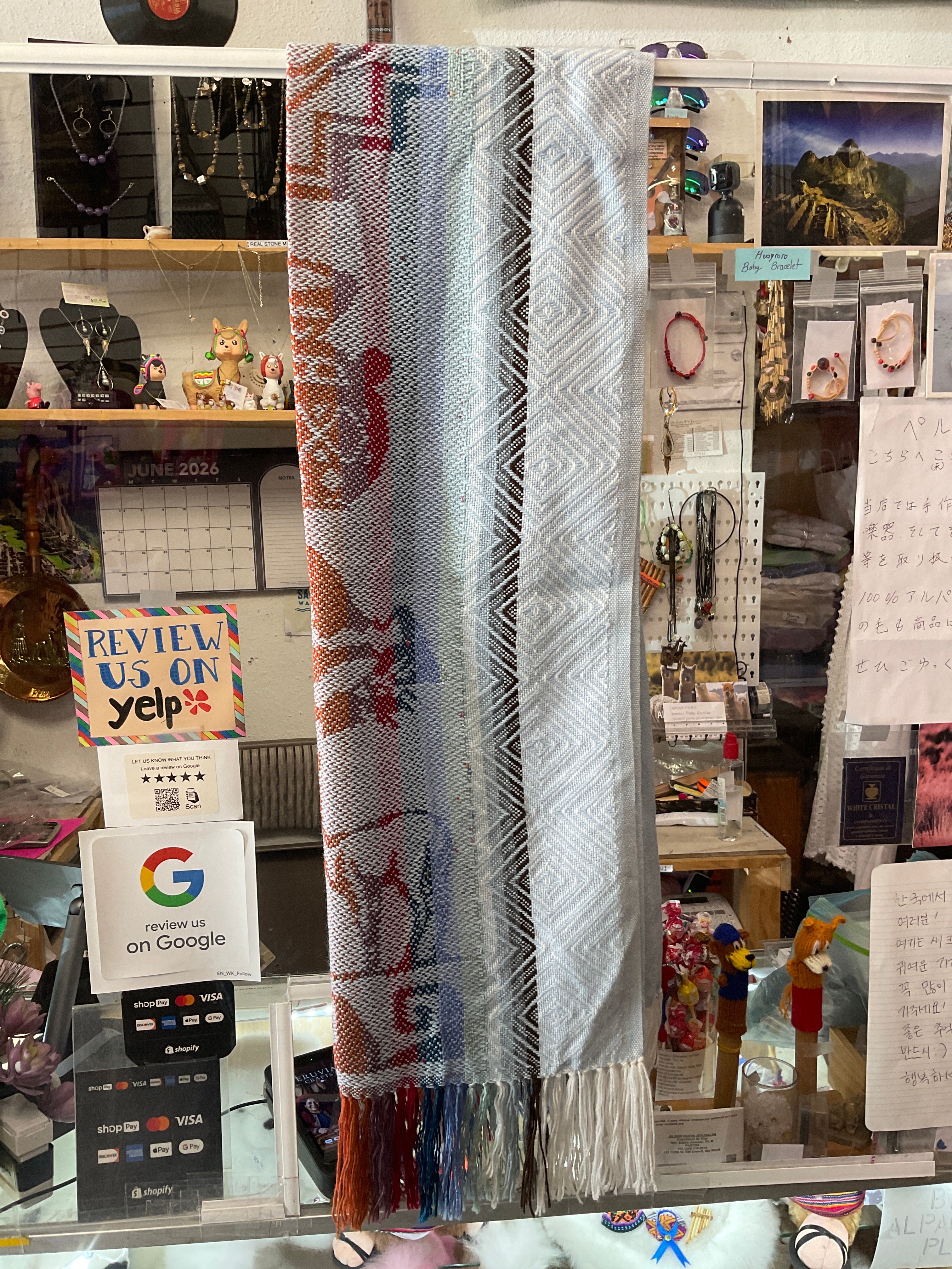 Peruvian Andeans Shawls