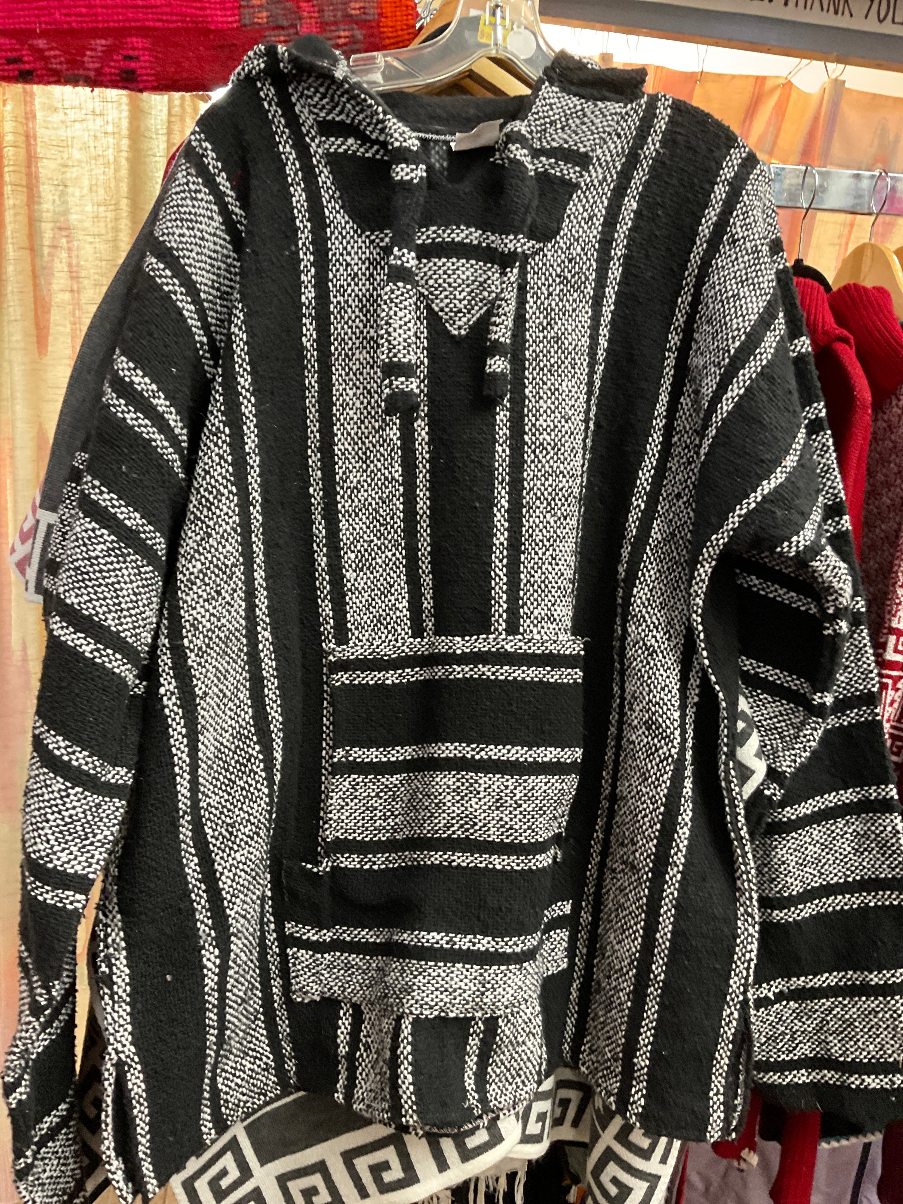 Camisa con capucha de Baja