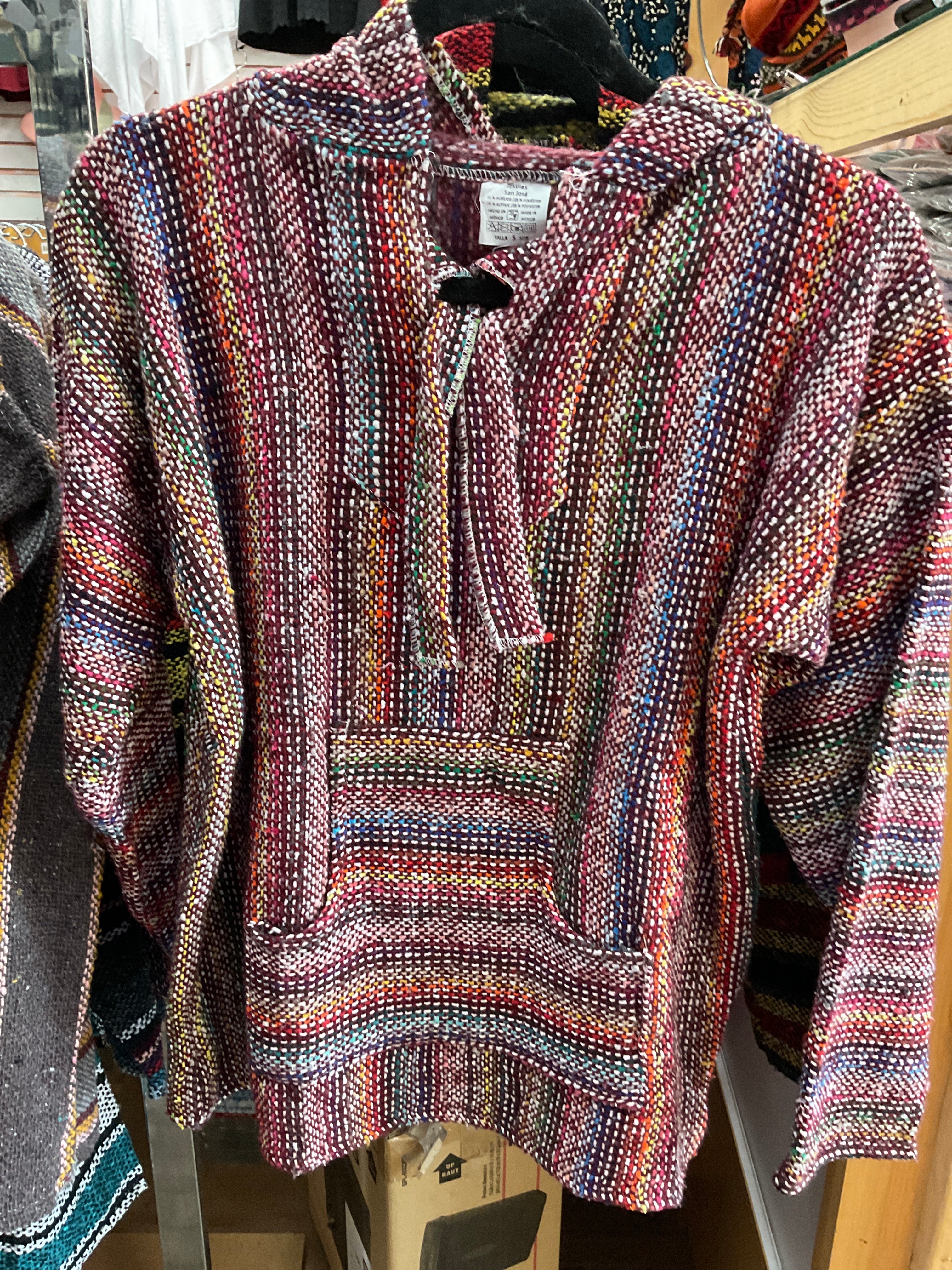 Camisa con capucha de Baja