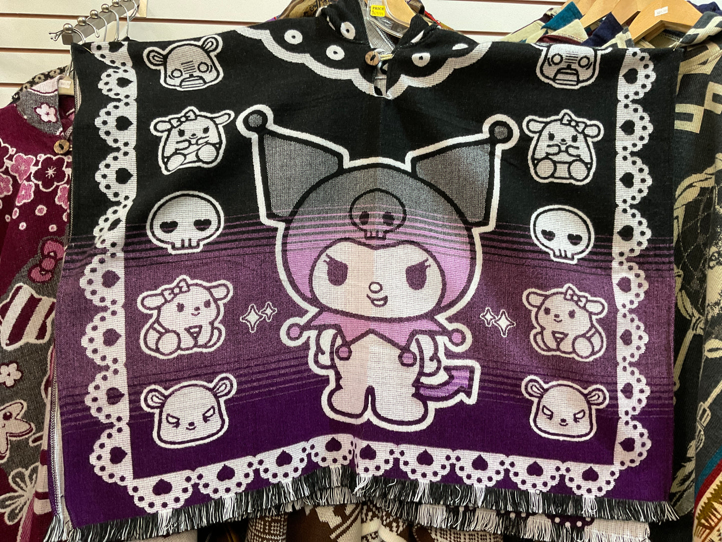 Youth Poncho Hello Kitty & Kuromi - Alpaca Fiber