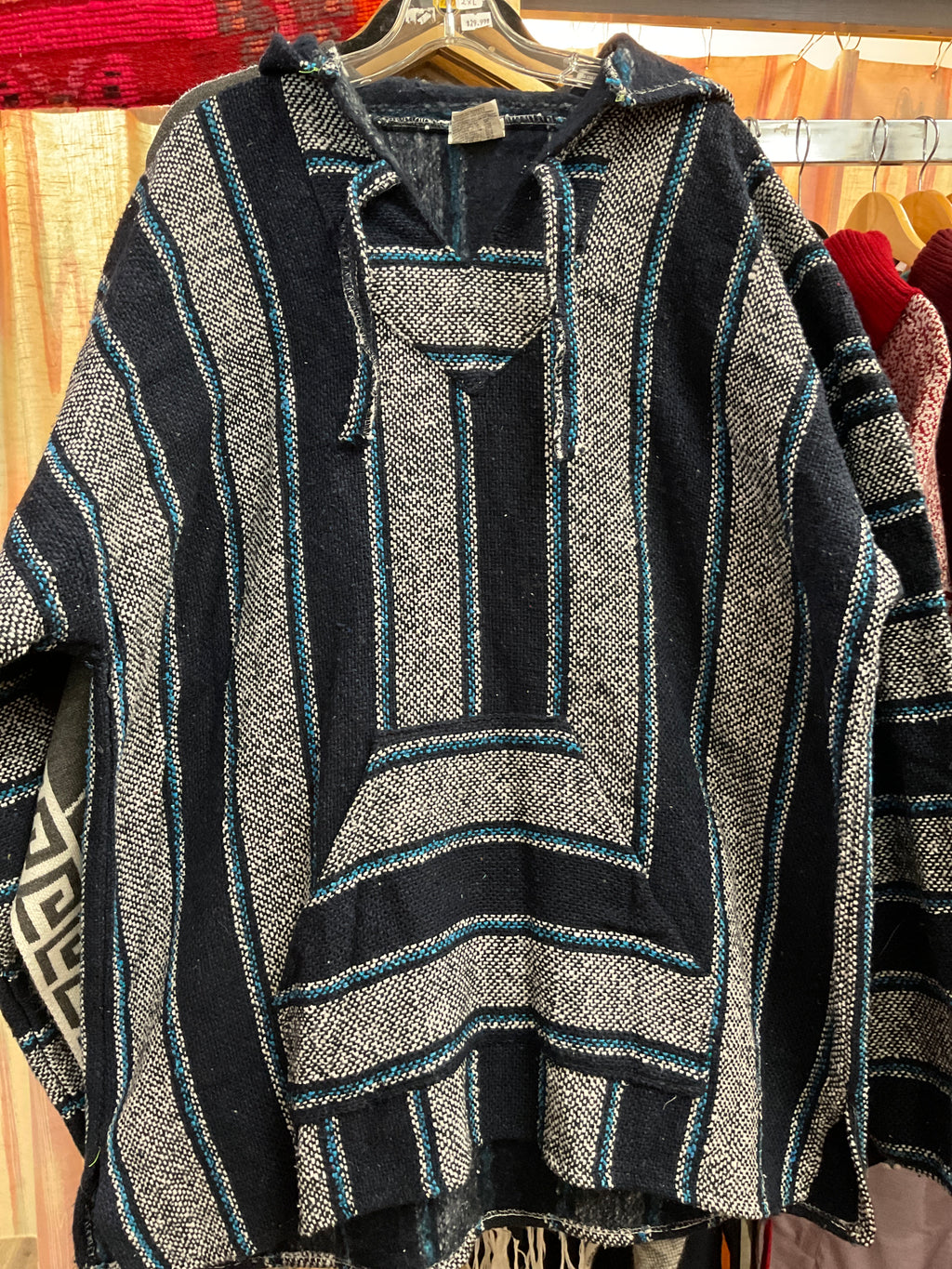 Camisa con capucha de Baja