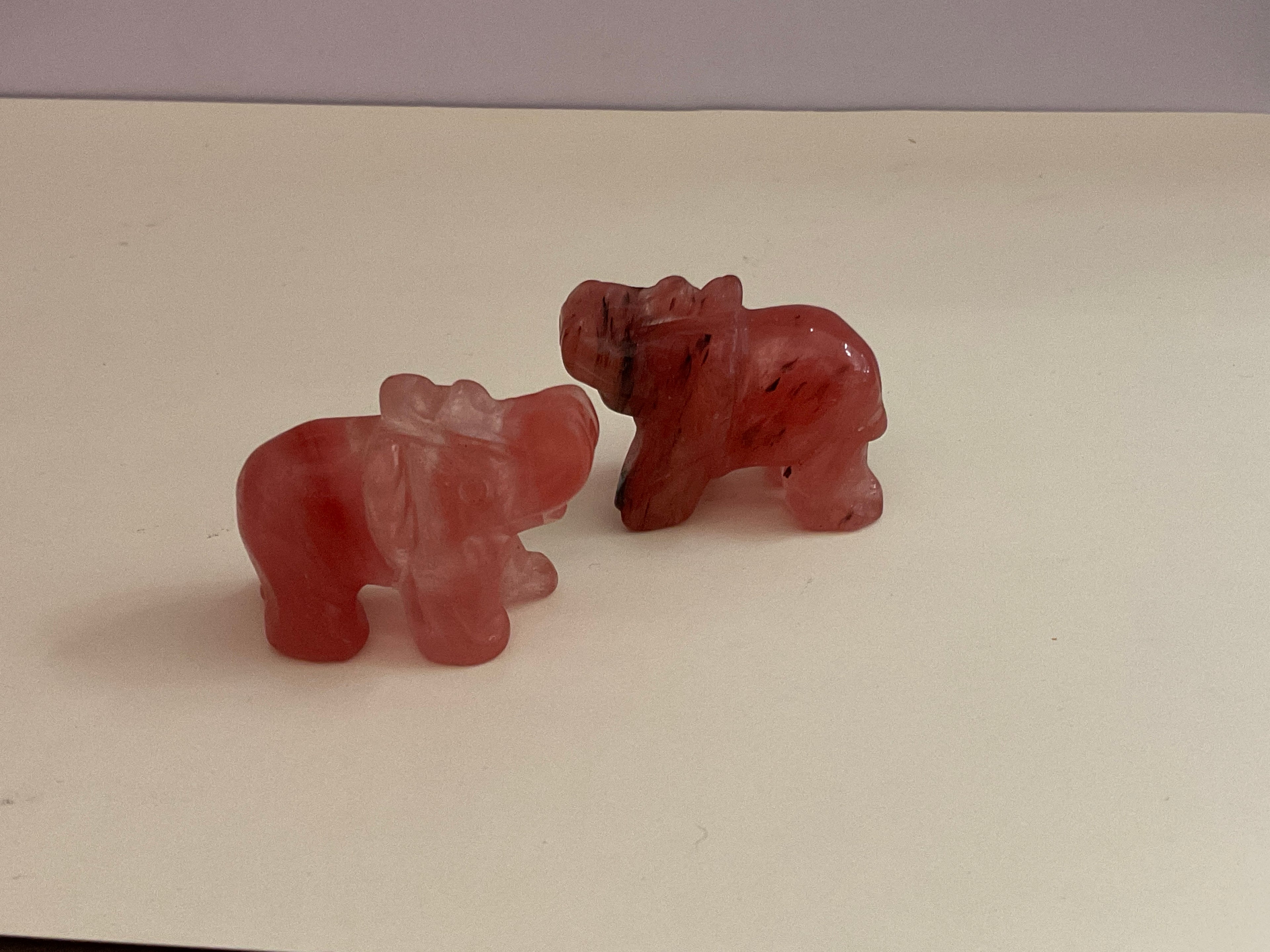 Figuras de piedra mineral