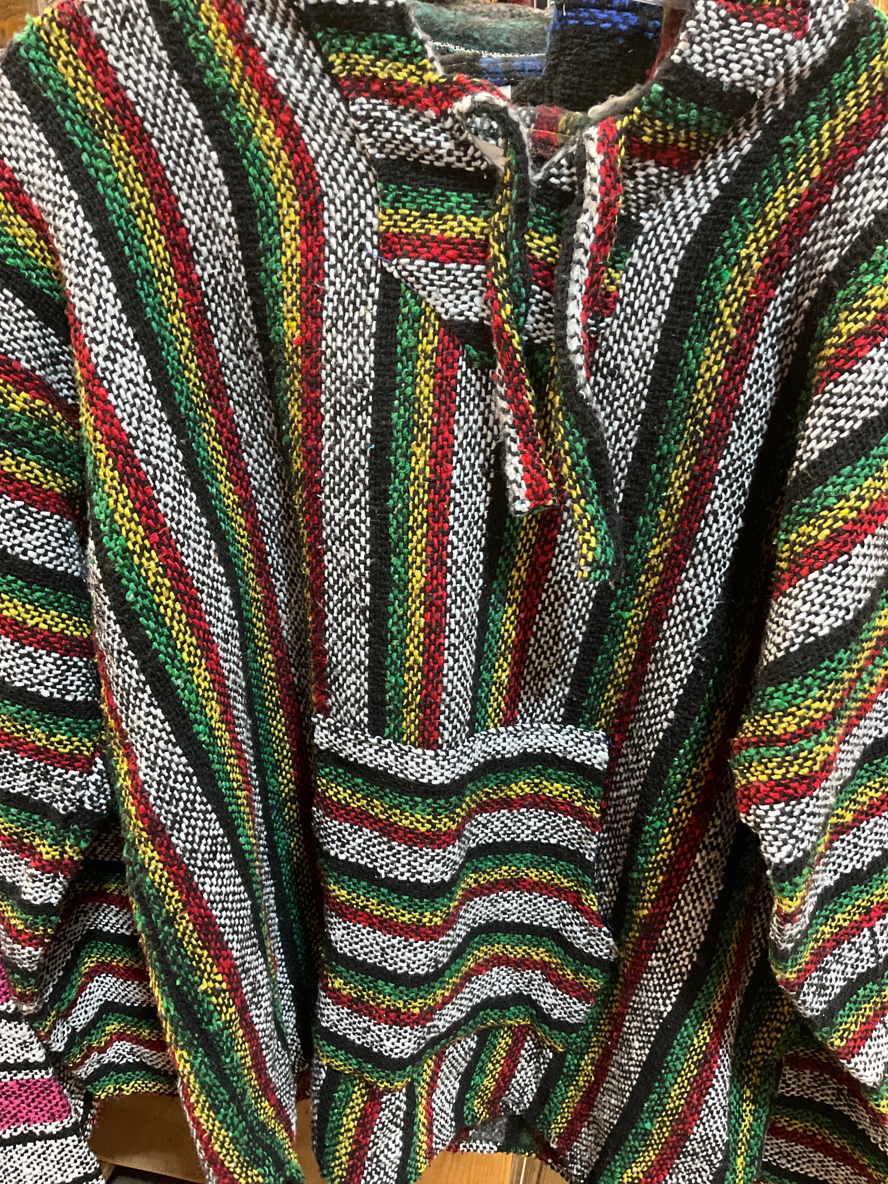 Camisa con capucha de Baja