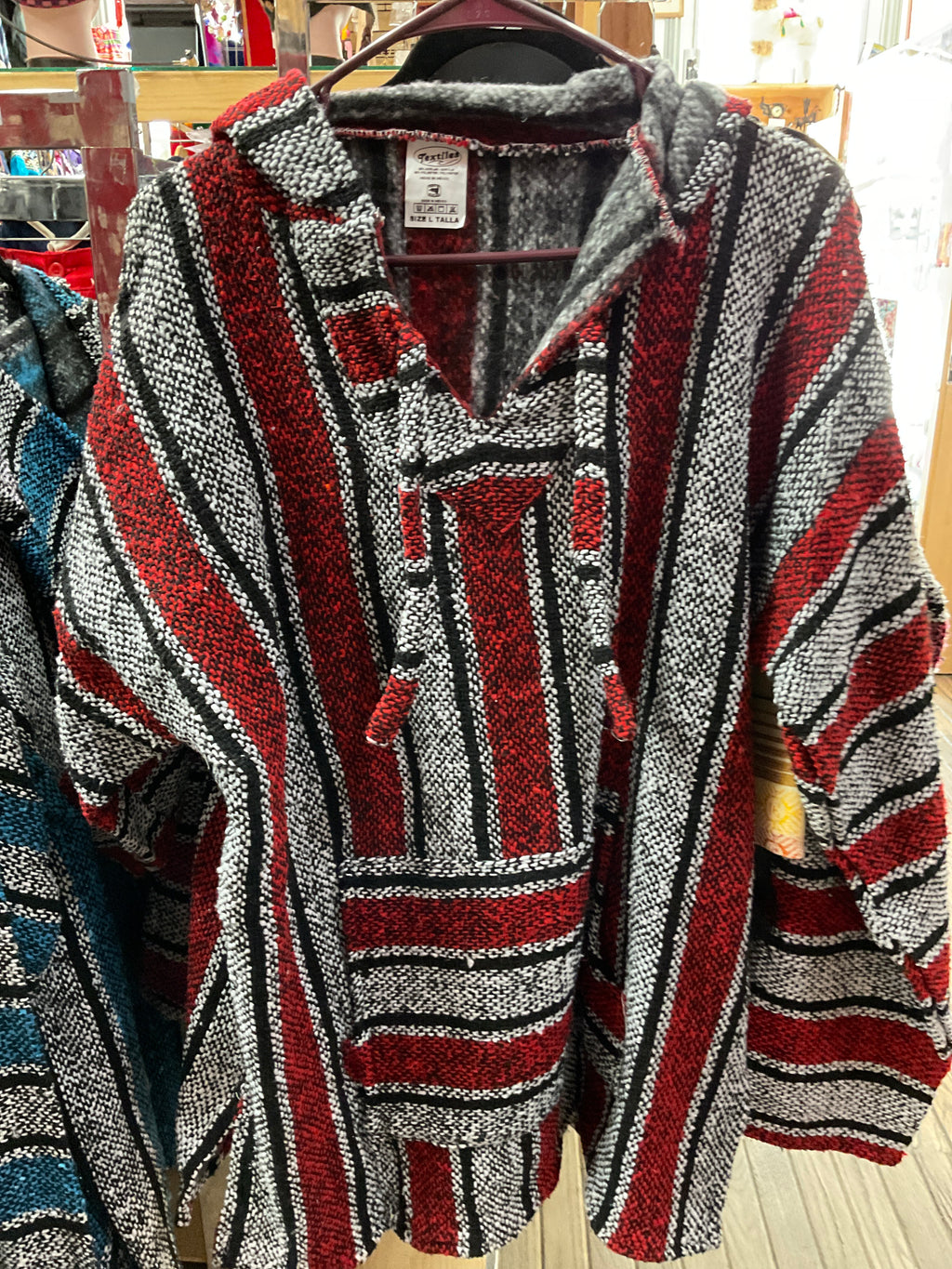 Camisa con capucha de Baja