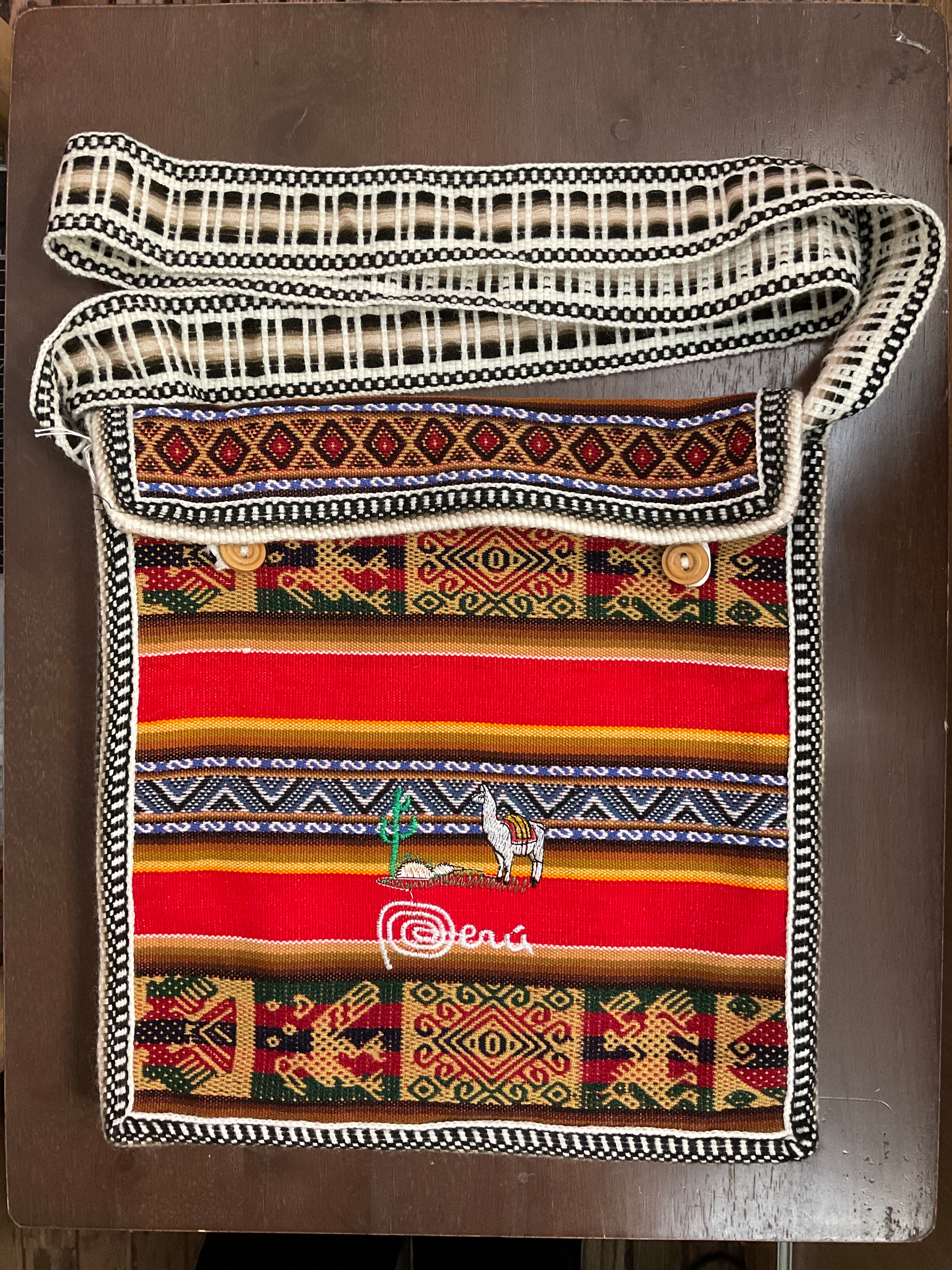 Bolso cruzado peruano