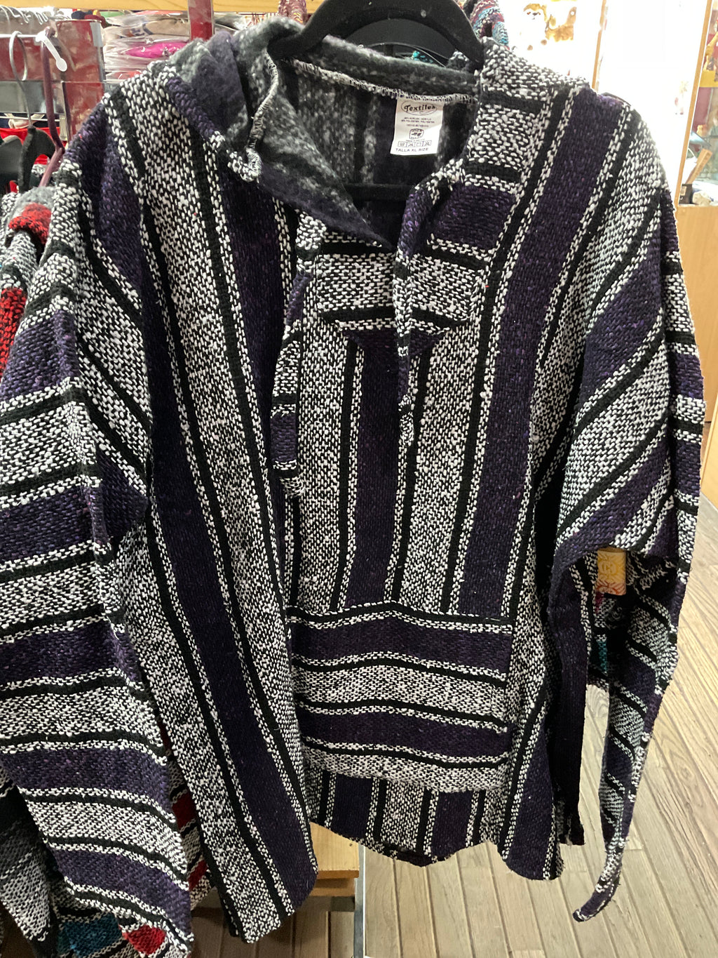 Camisa con capucha de Baja