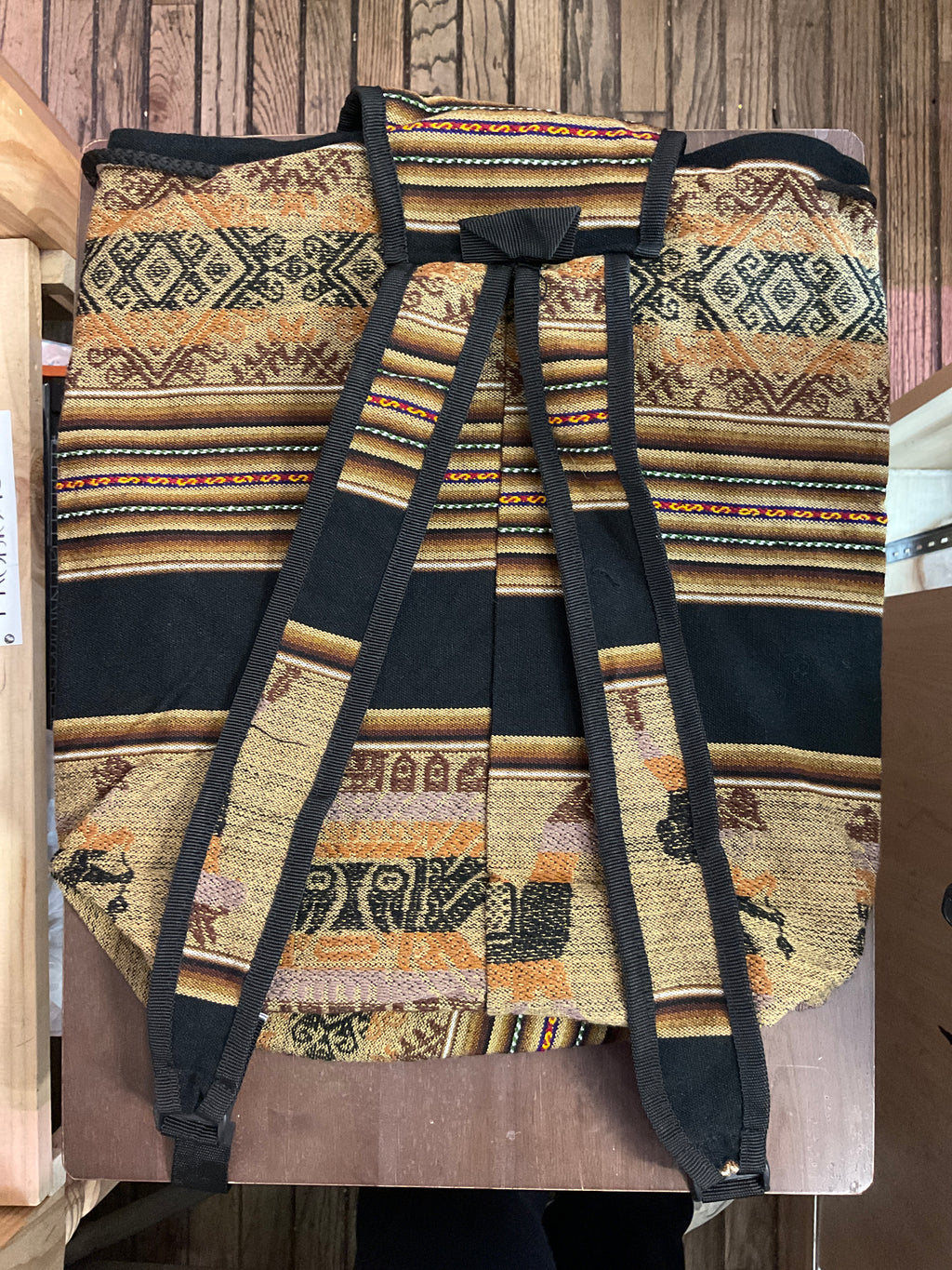 Mochila de tela de manta peruana