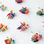 Pin hecho a mano - Danza folklórica