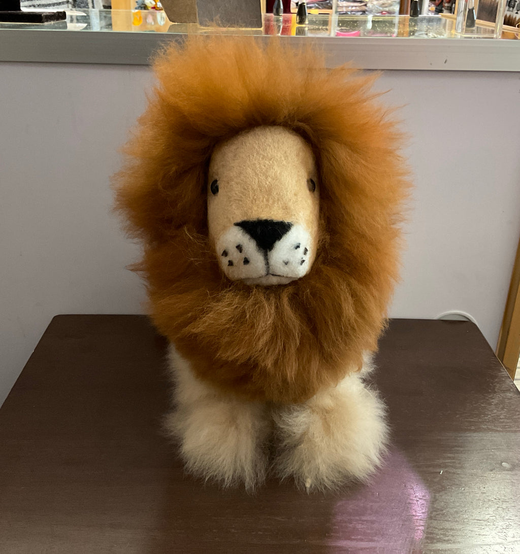 Kusi Friends Lion (32cm) - Baby Alpaca Fur Animal