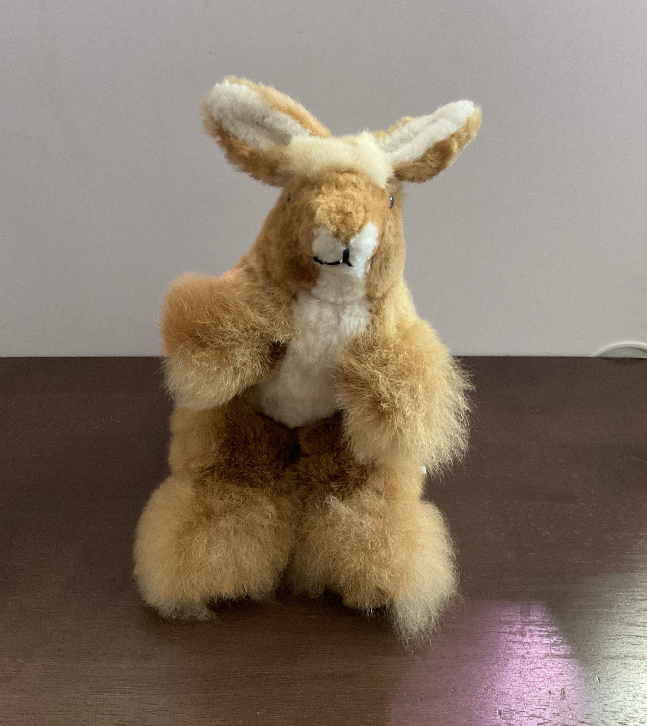 Kusi Friends Kangaroo (21cm) - Baby Alpaca Fur Animal