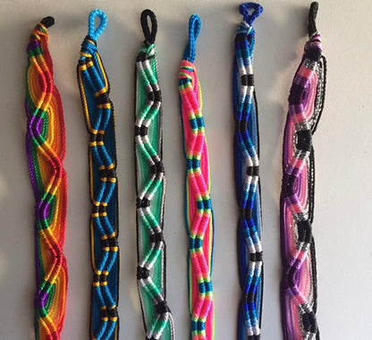 Peruvian Friendship Bracelet – Peruvian Crafts - Main Image